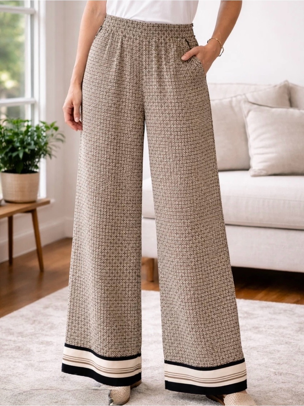 Abercrombie & Fitch Geometric Brown Pants